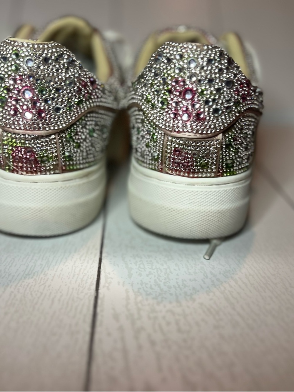 Betsey Johnson 8.5 Silver Rhinestone Floral Low-Top Sneakers - Picture 3 of 8
